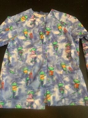 dental 🦷 Women’s Purple Frog-Print Scrub Jacket - Lydia’s uniforms - small